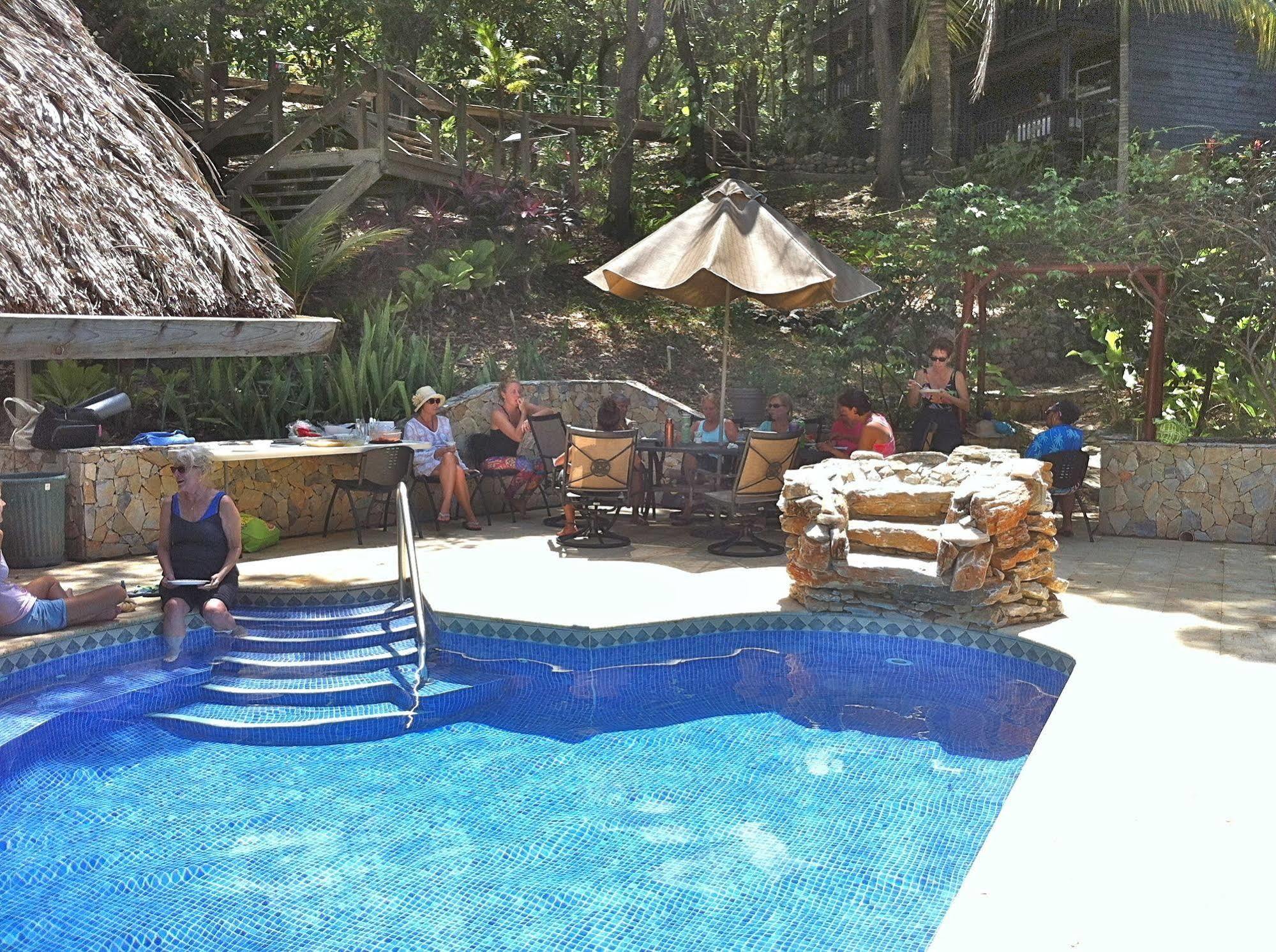 Upachaya Eco-Lodge & Wellness Resort Mud Hole Exterior photo